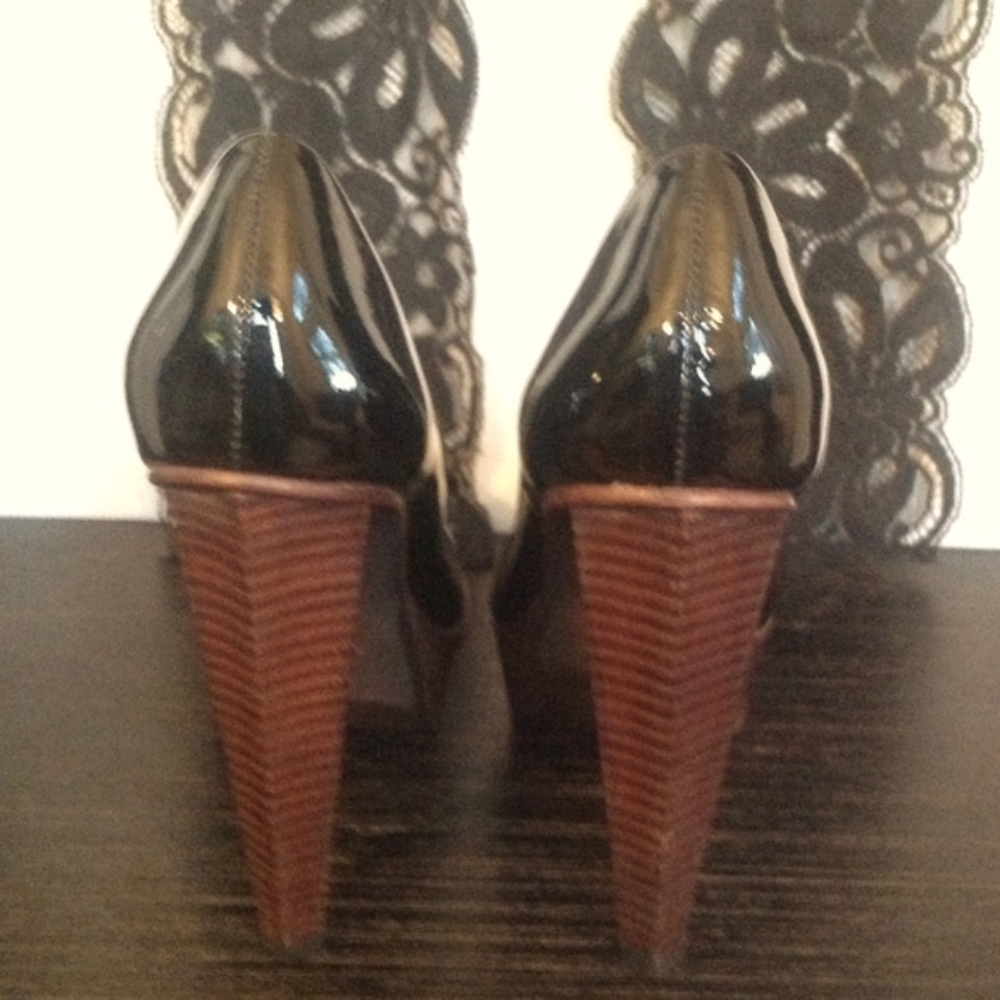 GENUINE LEATHER PLATFORM HEELS - Picture 2 of 8